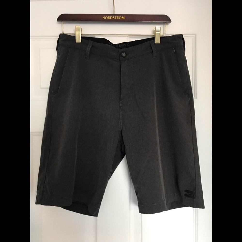 Billabong Men’s Shorts Grey (32)